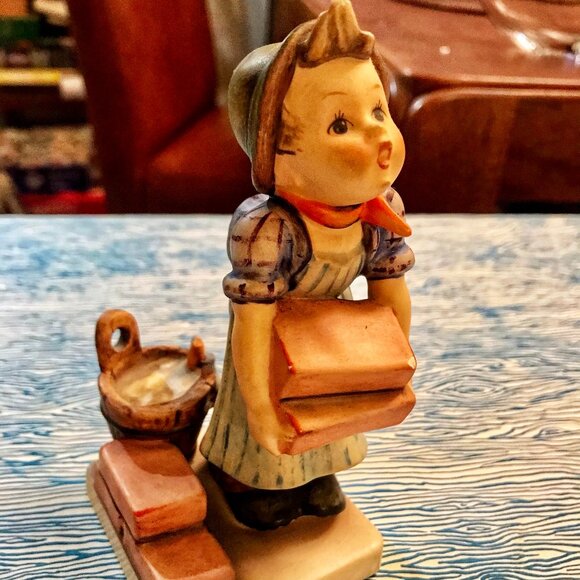 Vintage Hummel Goebel The Builder Figurine Germany Good Used Condition - Picture 1 of 6